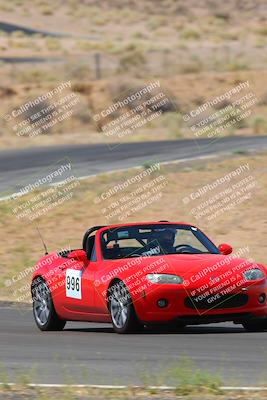 media/Jul-30-2022-Extreme Speed Twilight (Sat) [[245dd23dbe]]/Blue Beginner/220PM Turn 11/